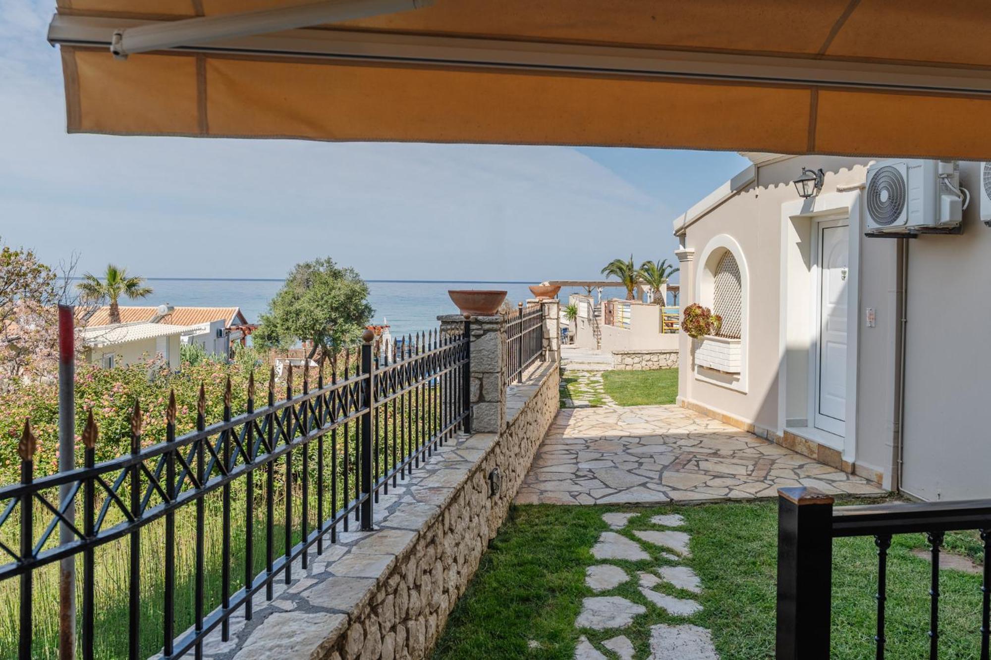 Sea Breeze Hotel & Apartments Agios Gordios (Corfu) Exterior foto
