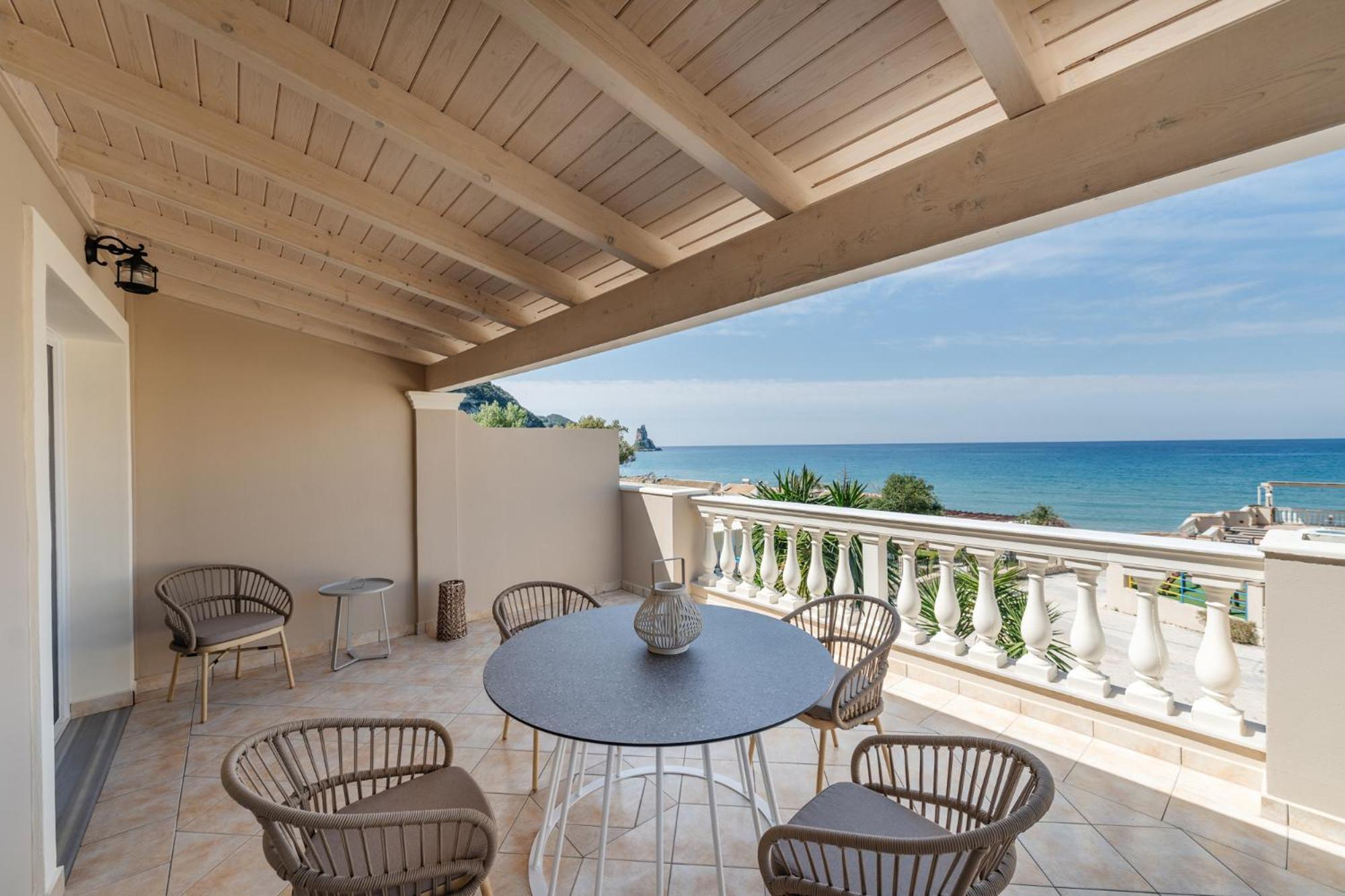 Sea Breeze Hotel & Apartments Agios Gordios (Corfu) Exterior foto